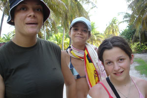 Amandine, Manuella et Olivia