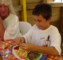 Mamy Benou et Paul