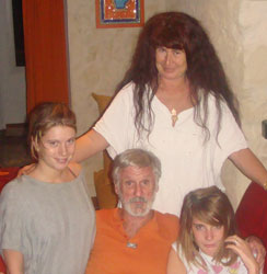 La, Sabine, Papy Benou et Ninon