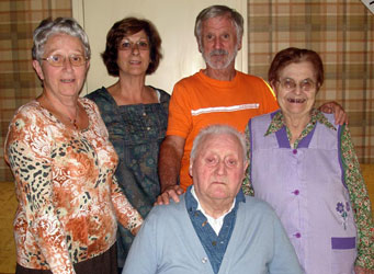 Claire, Claudine, Papy Benou, Henri et Pierrette