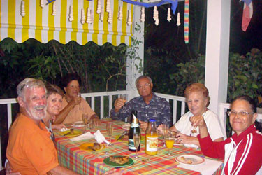 Papy Benou, Nadine, Irne, Nestor, Paulette et Tlicia