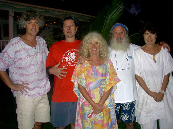 Laurent, Pascal, Mamy Benou, Papy Benou et Sabine